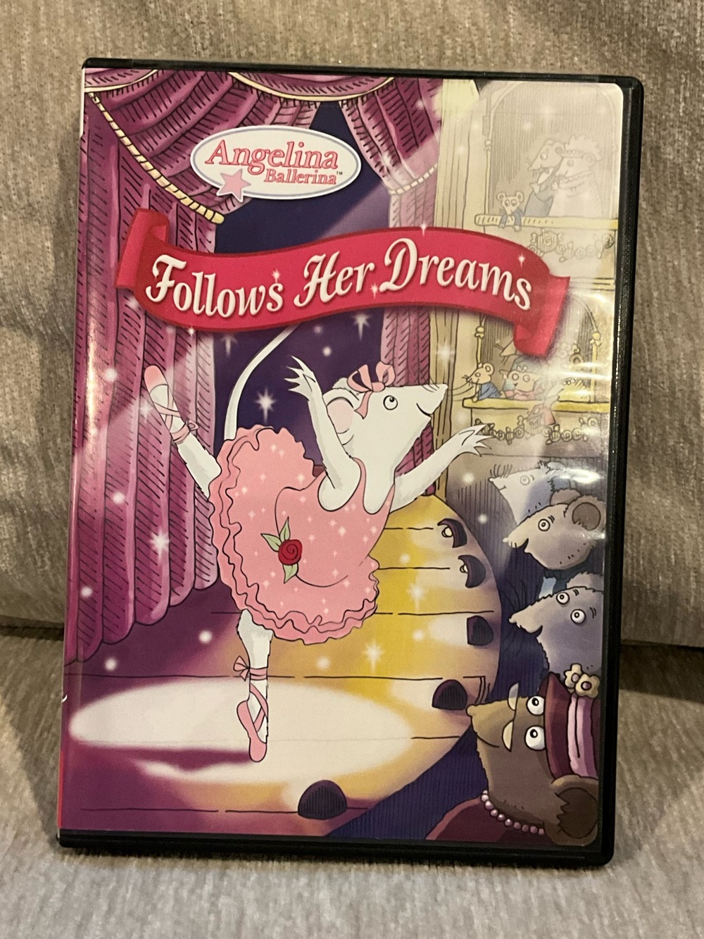 Angelina Ballerina Follows Her Dreams DVD Movie Pink & Black